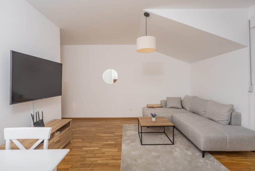 0cadb036-c8db-4bc0-a52e-9bc8154b784d