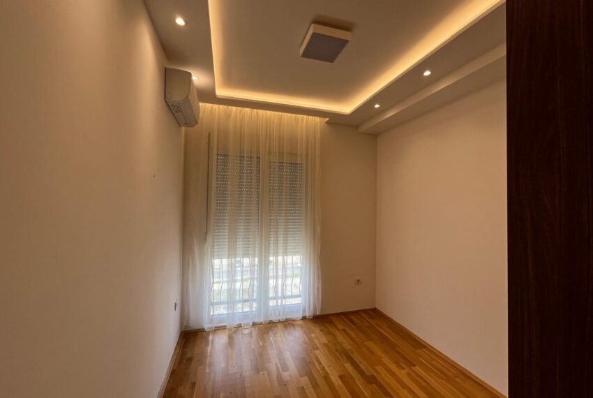 4377779c-f62a-4305-82d8-0c396fb91272