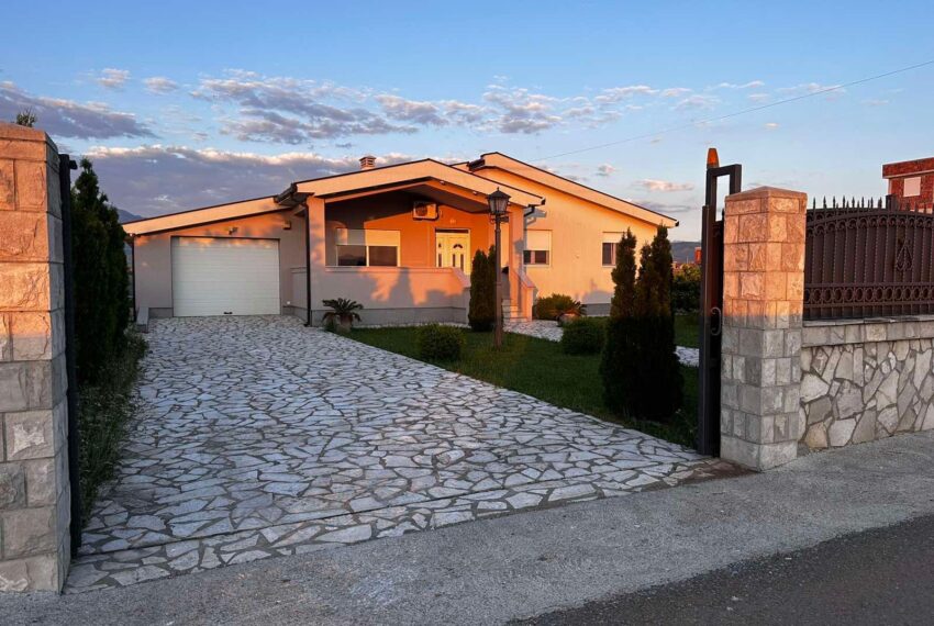 473b527b-d62e-440c-b746-8fefedd4432d