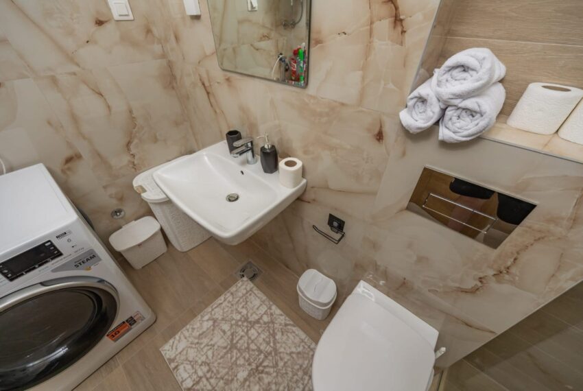 599229b9-1c9d-4e7e-85a9-0939510fe545