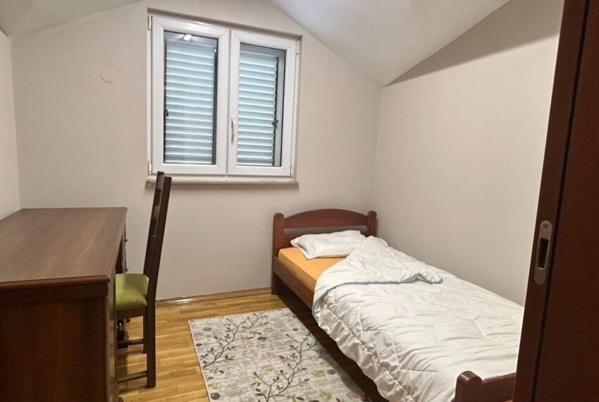 7aaaef90-c4db-4a4d-9c0b-bf11344e3282