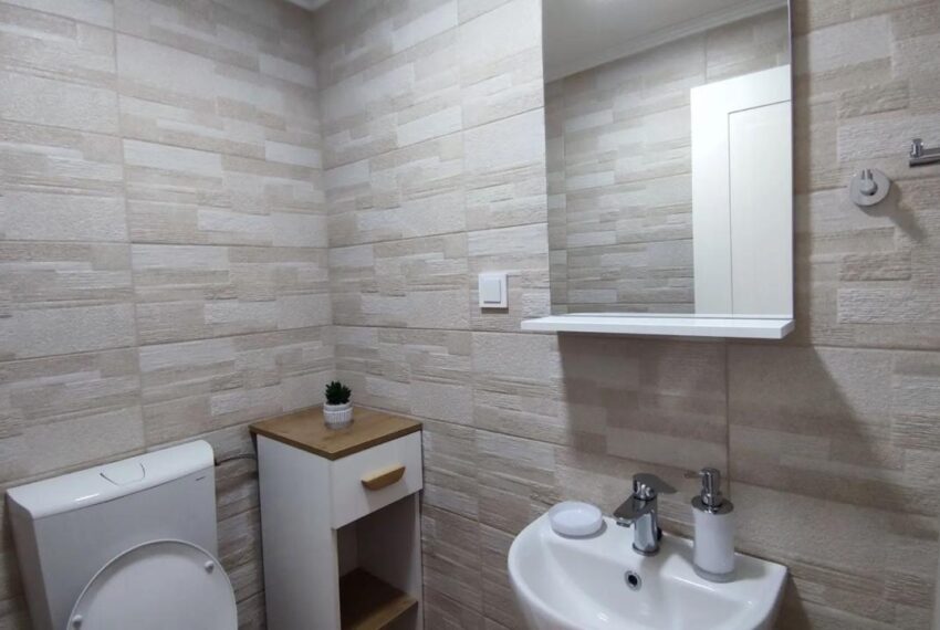 7aabb254-af63-46f1-a990-788b9616d1cc