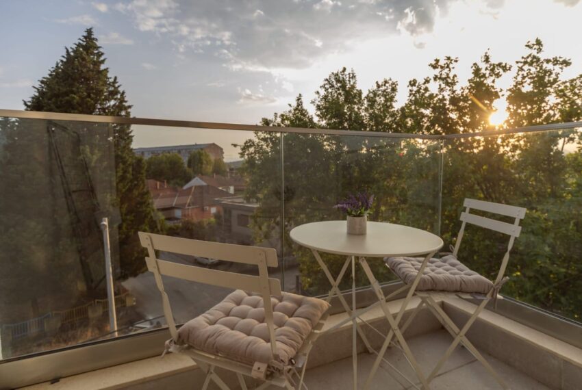 821a8369-a460-40dd-9dd6-b34213ac366d