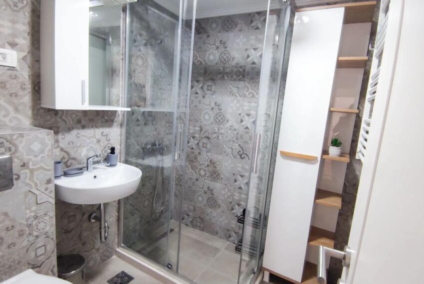 9faef8af-b2cd-4582-8954-b73349419935