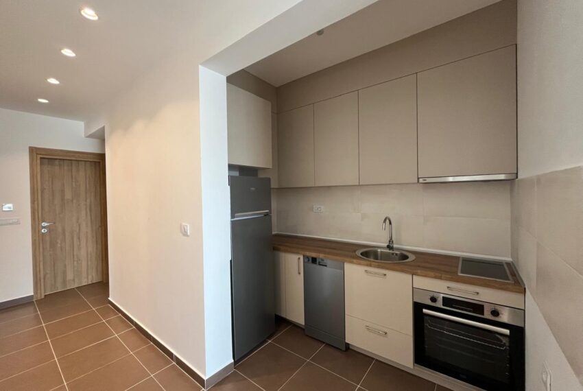 cb8b31c7-2436-42fe-b059-69f25f284a2a