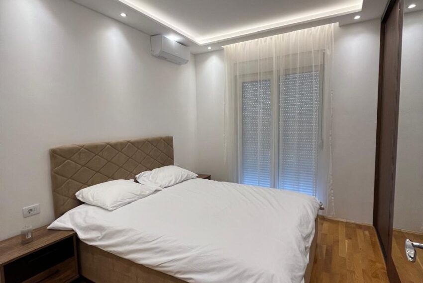 dfb0748f-d0e3-4fea-9b03-32b64d55037b