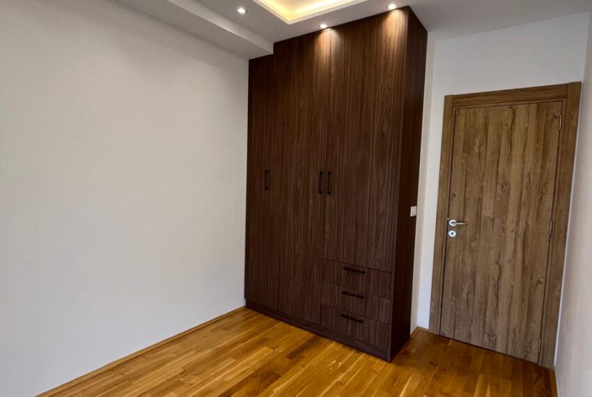 eba7061d-535b-445b-9346-bfd713c00731